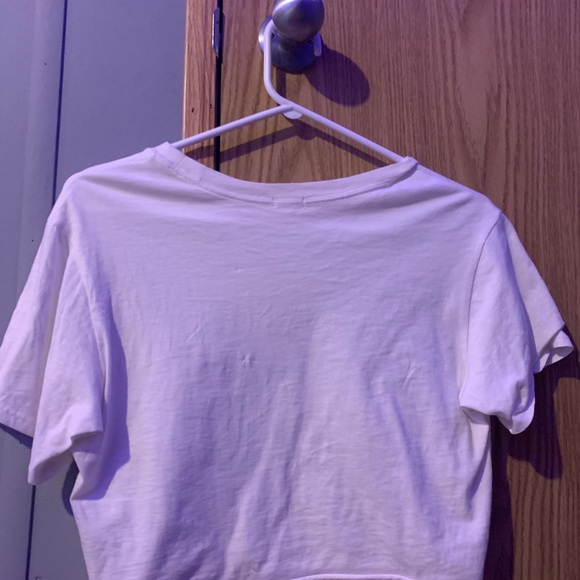 GARAGE size xs white graphic cropped tee - Picture 2 of 4